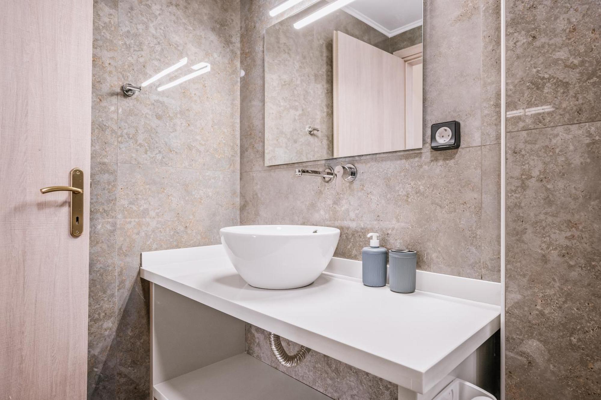 Cityview 2 Fully Equipped By Hospi Apartment *